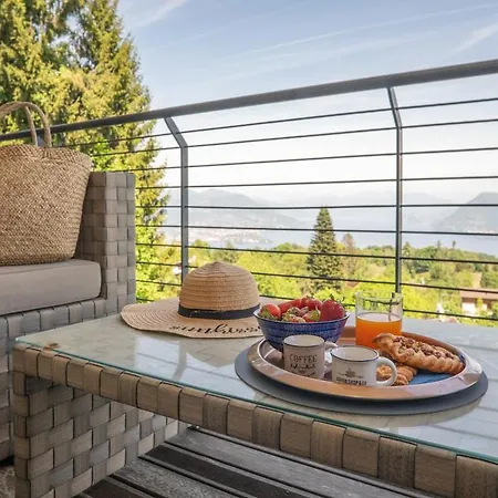 Lakescape - Con Terrazza, Vista E Piscina アパート Gignese
